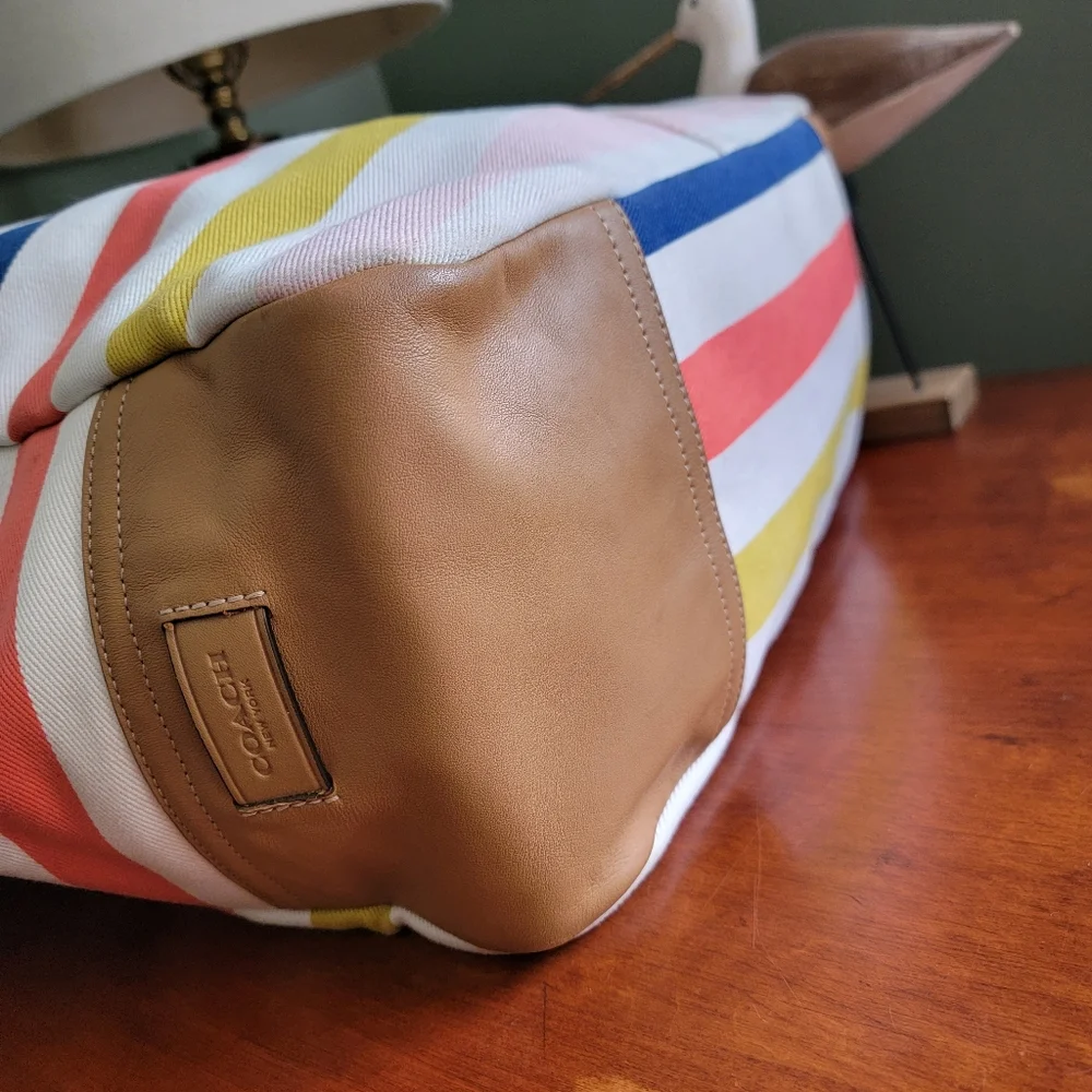 Coach F28523 Hadley Multicolor Stripe Canvas Beach Tote Bag w/ Pouch Y2K
